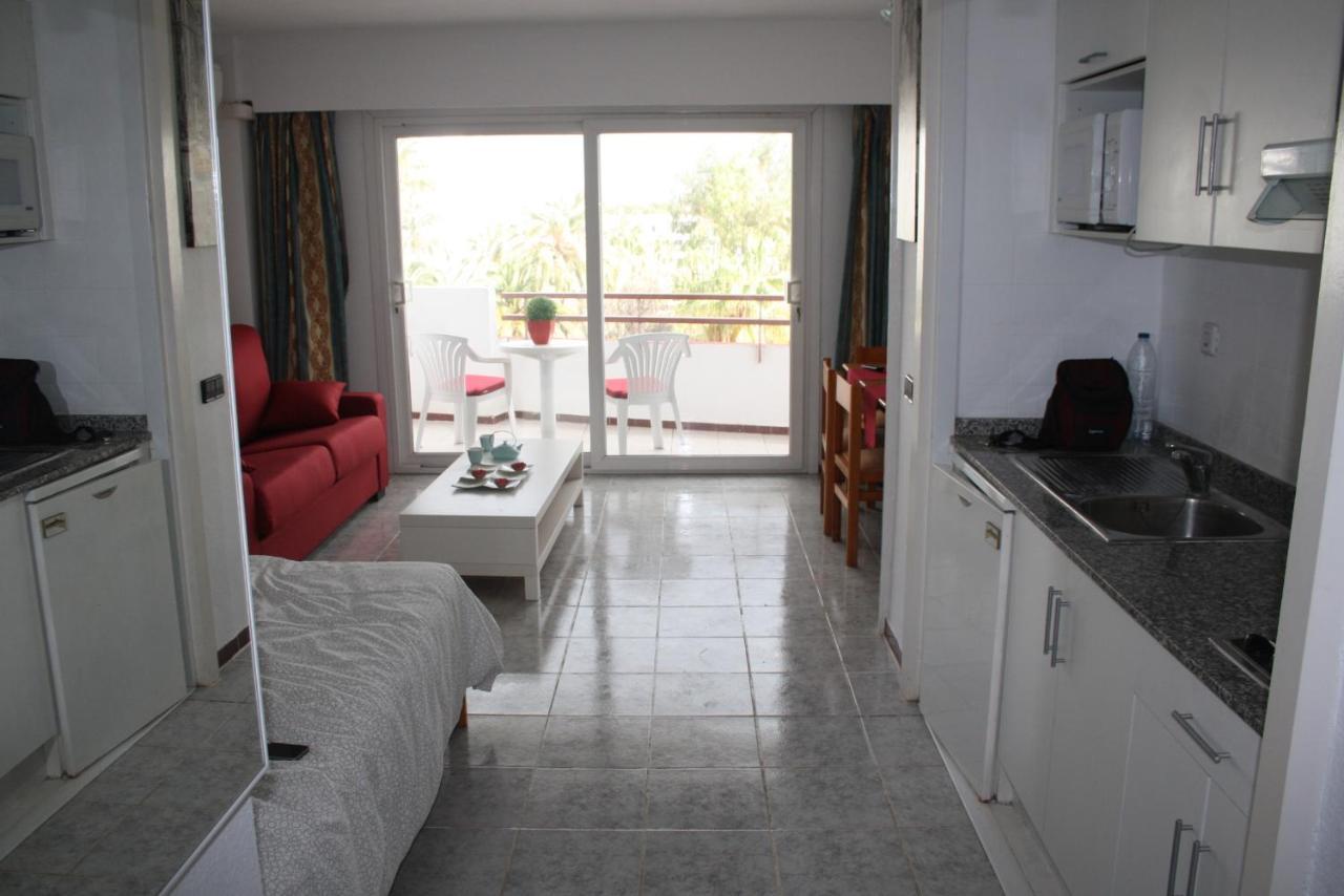 Apartamento Laura 阿尔库迪亚 外观 照片