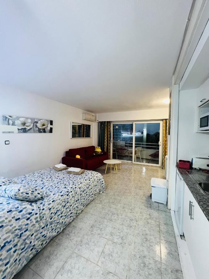 Apartamento Laura 阿尔库迪亚 外观 照片