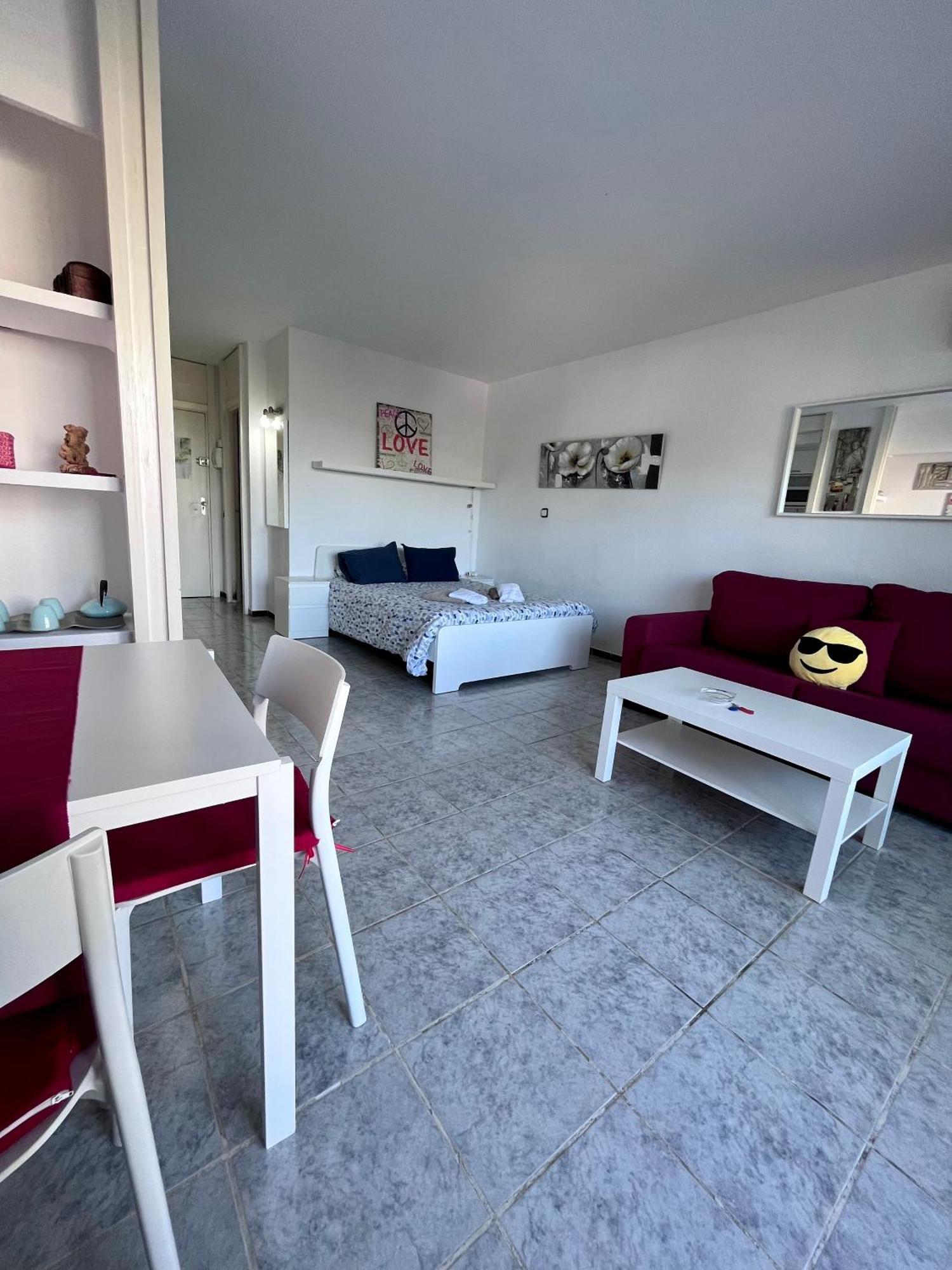 Apartamento Laura 阿尔库迪亚 外观 照片